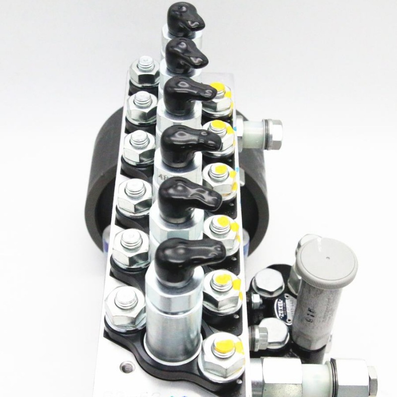XCMG XE370CA Excavator High Pressure Oil Pump Diesel Pump 800138319 Injector Pump Isuzu Original Factory
